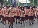 SMA Notre Dame: PMI Datang, Siswa dan Pembina Pramuka Senang